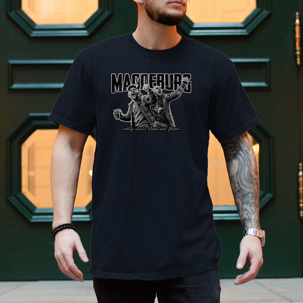 T-Shirt Völlig ausser Rand und Band...